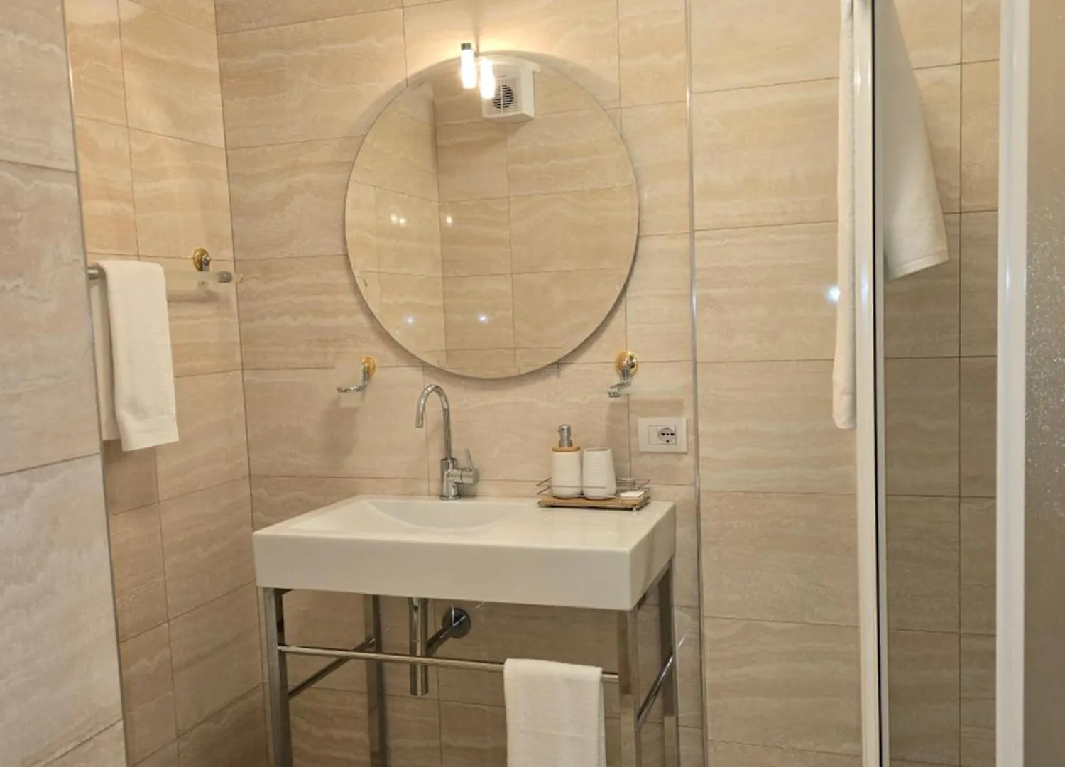Saranda Centre Apt 0*, Sarande